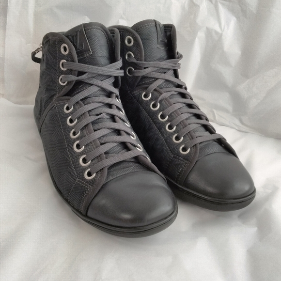 Louis Vuitton Damier Axel sneaker high top 8 - Picture 16 of 16